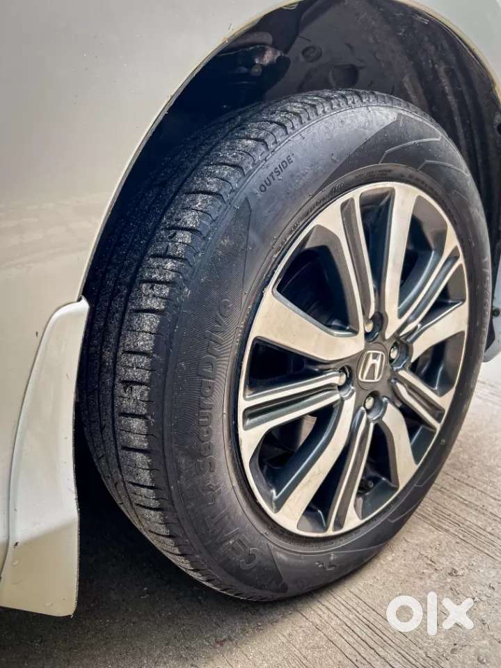 Honda City 1.5 V 4th Gen I-vtec Mt, 2017, Petrol