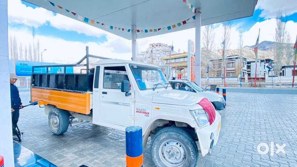 Mahindra Bolero Neo Plus 2015 Diesel Well Maintained