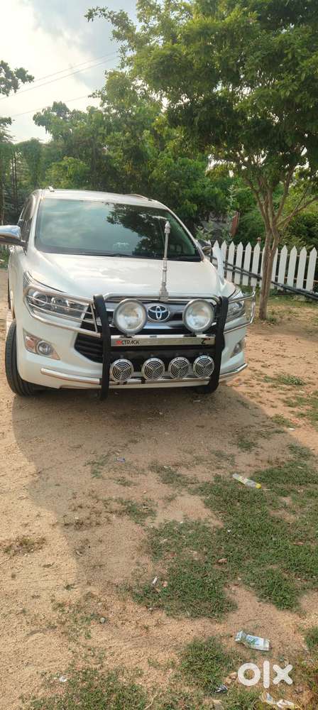 Toyota Innova Crysta 2.4 G Mt, 2018, Diesel