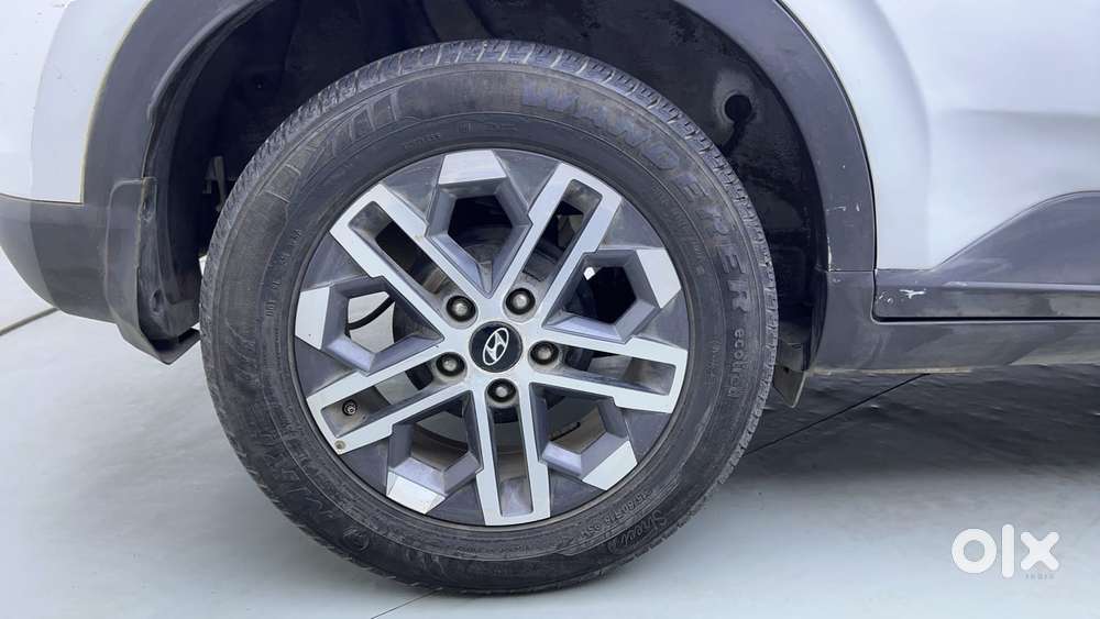 Hyundai Venue 1.0 Sx (o) Turbo Dct, 2023, Petrol