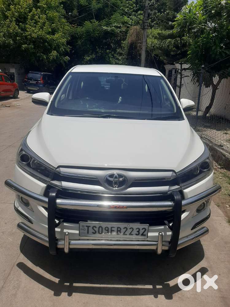 Toyota Innova Crysta 2.4 Vx Mt 8s, 2018, Diesel