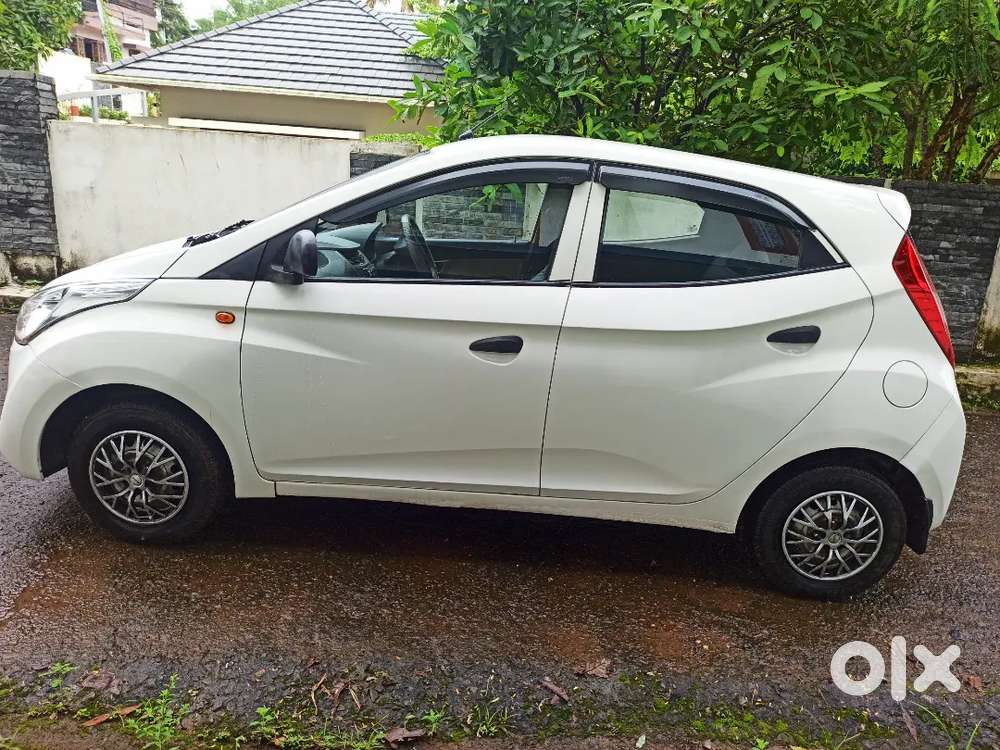 Hyundai Eon 2012 Petrol Well Maintained