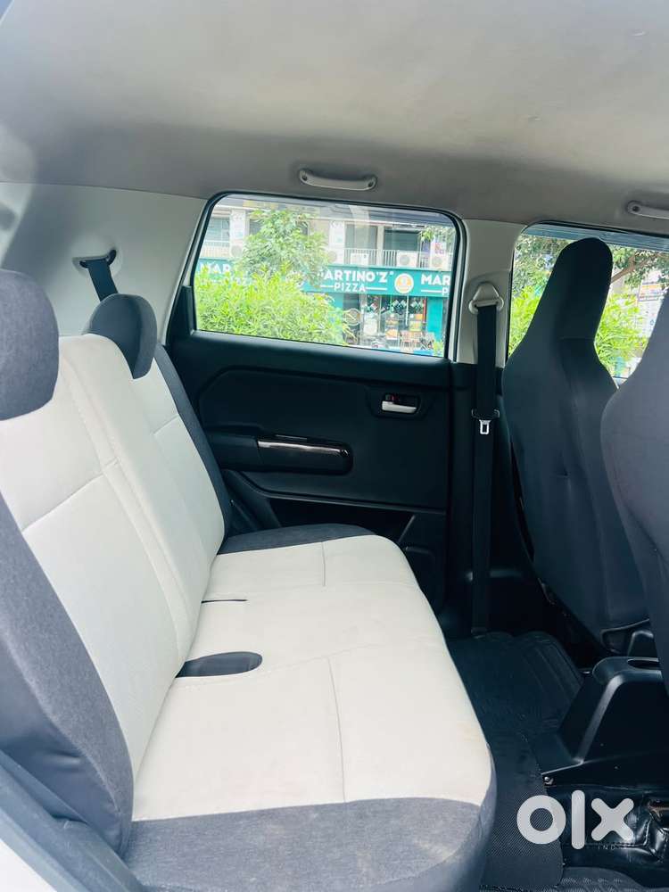 Maruti Suzuki Wagon R Vxi 1.0, 2022, Petrol