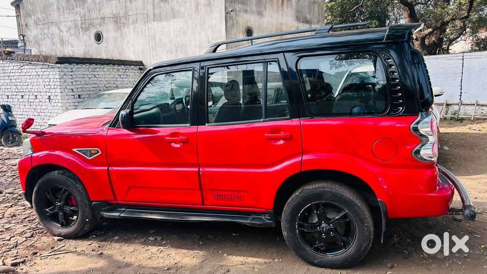 Mahindra Scorpio S10, 2016, Diesel