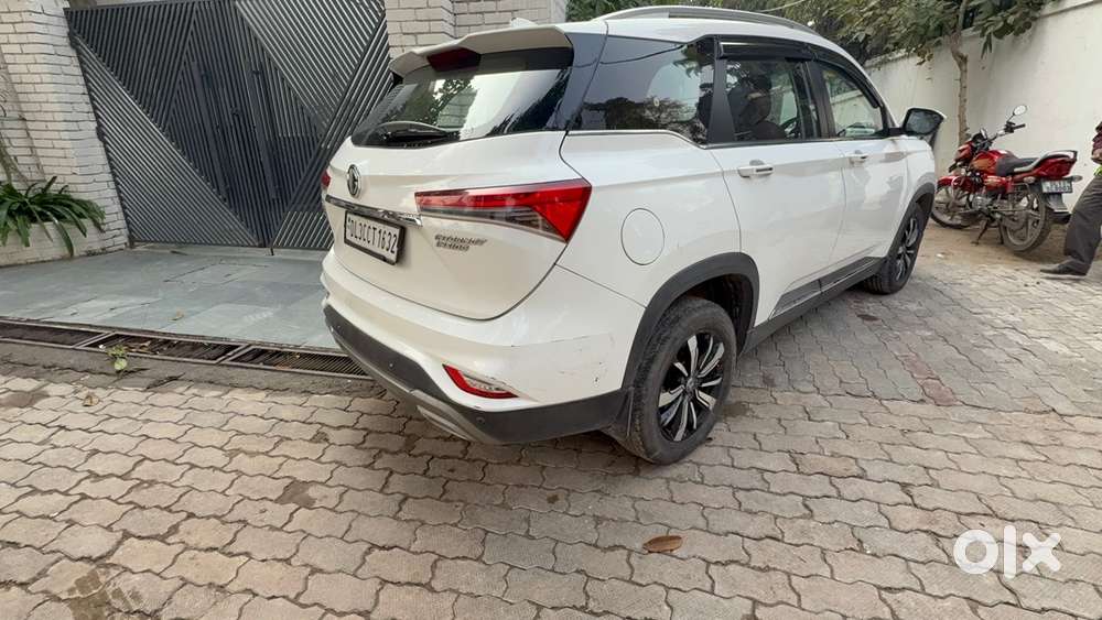 Mg Hector Plus 2020 Petrol 51000 Km Driven