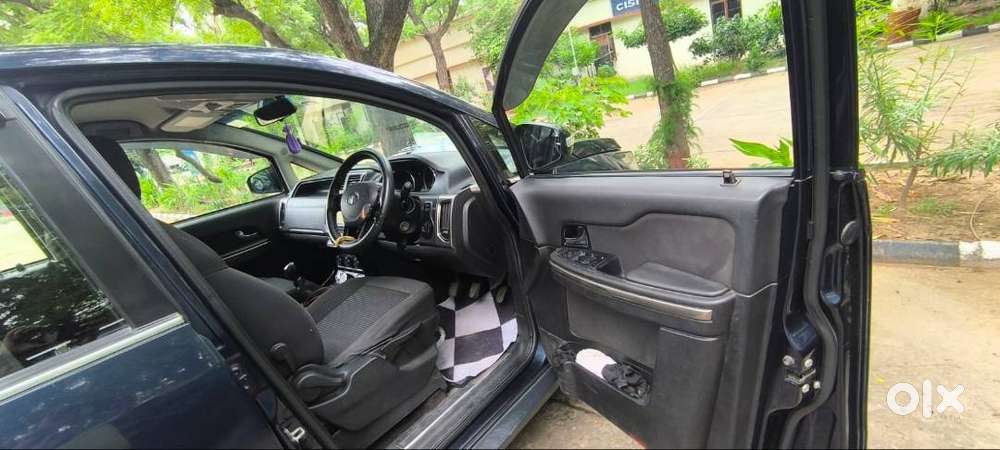 Tata Hexa 2018 Diesel Well Maintained