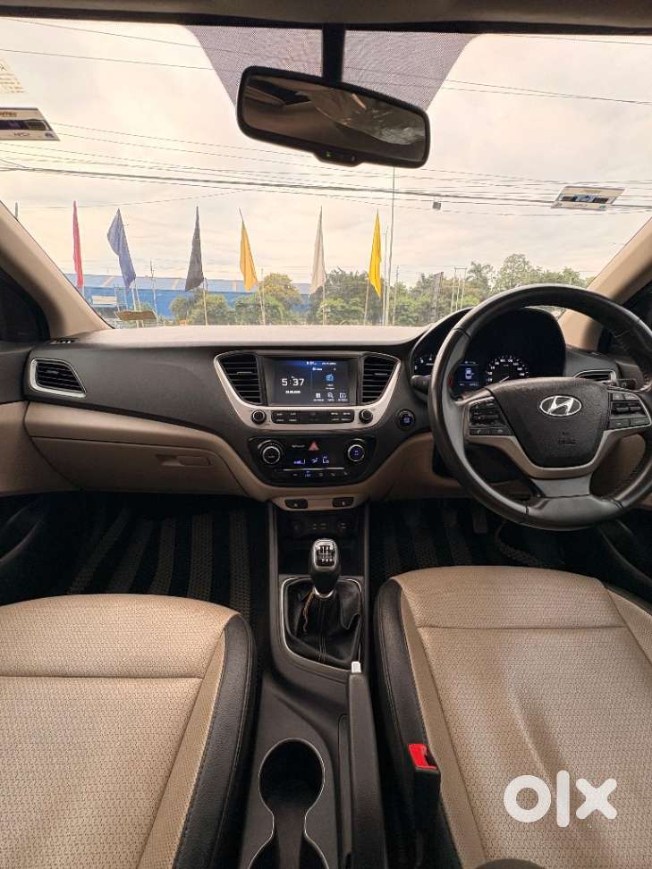 Hyundai Verna 1.6 Sx (o) Vtvt, 2018, Petrol