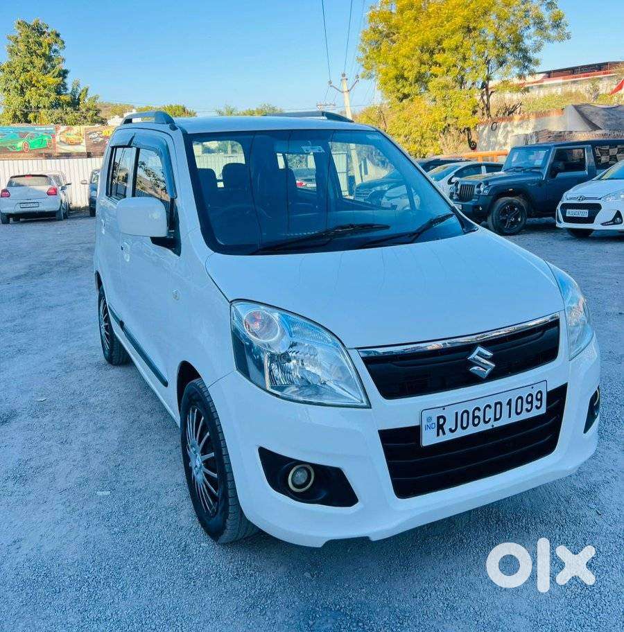 Maruti Suzuki Wagon R Vxi Amt1.2, 2017, Petrol