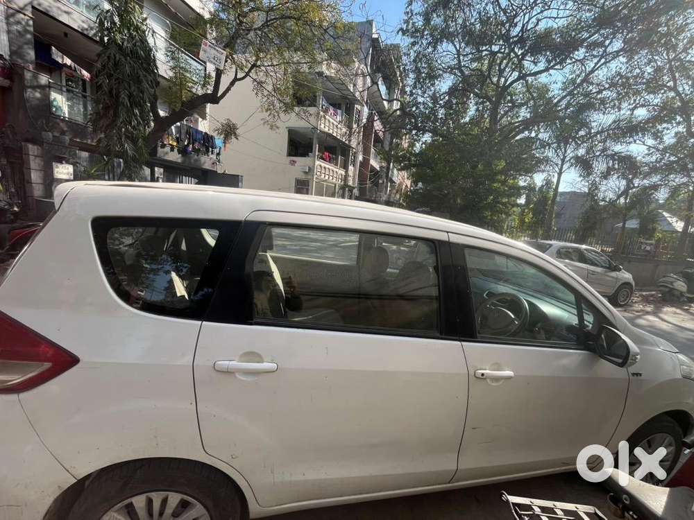 Maruti Suzuki Ertiga 2014 Petrol 35000 Km Driven