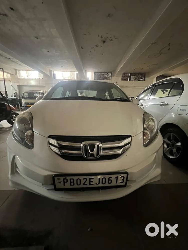 Honda Amaze 12 Dec 2014 Diesel Good Condition