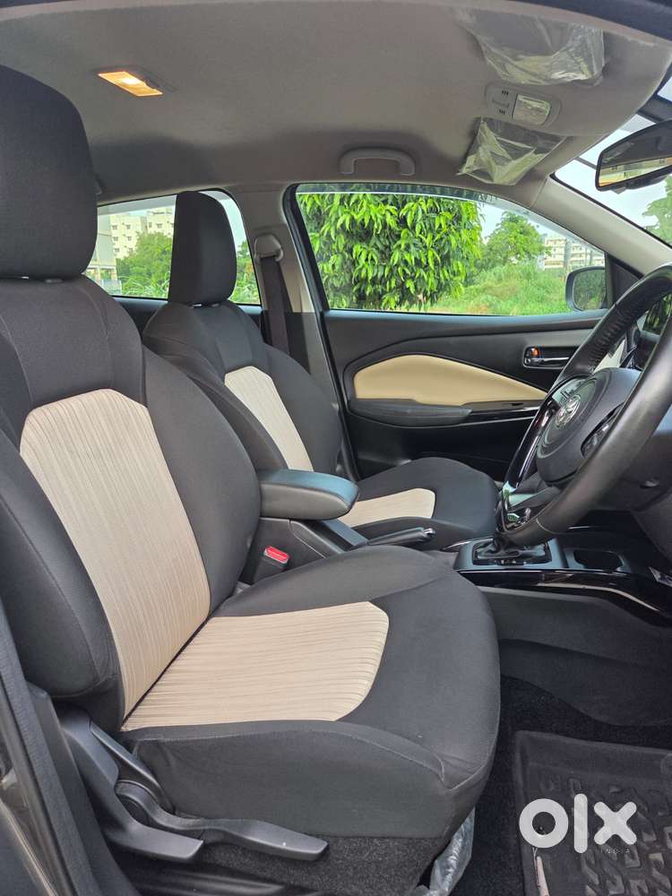 Toyota Glanza 1.2 V, 2024, Petrol