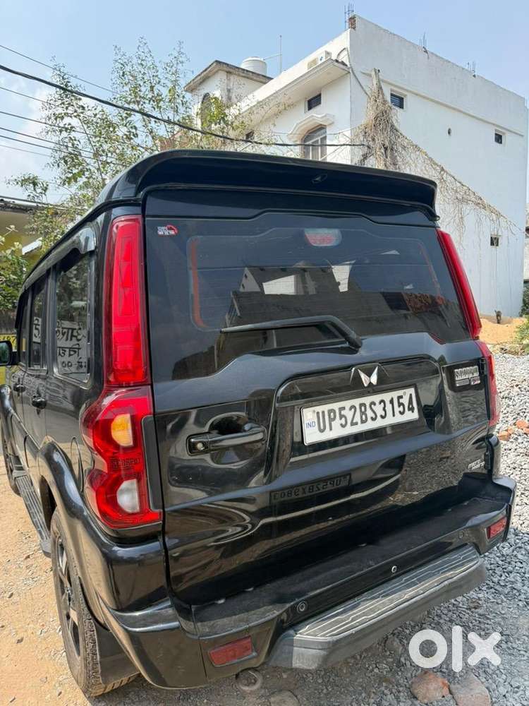 Mahindra Scorpio Classic 2023 Diesel 68000 Km Driven