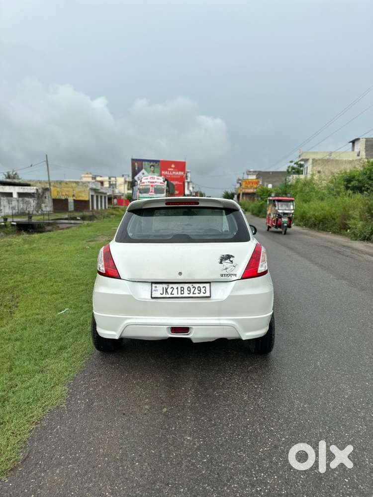 Maruti Swift Petrol 2015