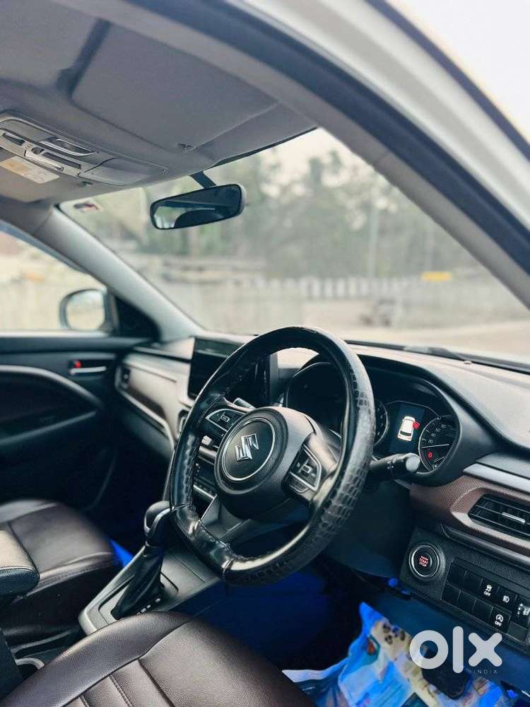 Maruti Suzuki Brezza 1.5 Zxi At Smart Hybrid, 2024, Petrol