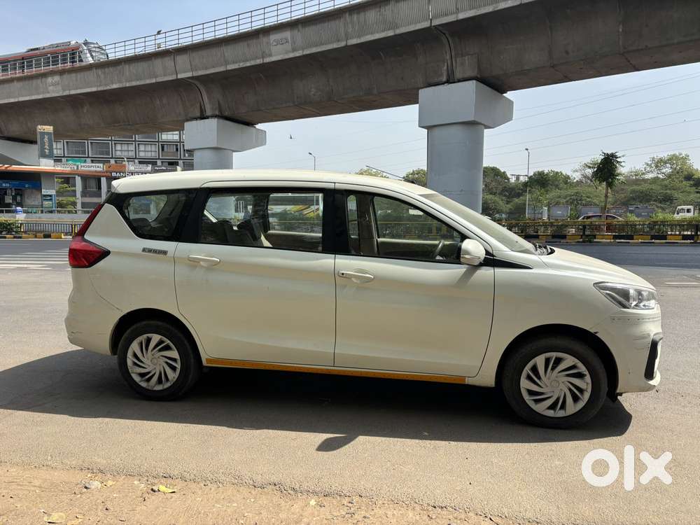 Maruti Suzuki Ertiga Vxi Shvs, 2023, Petrol