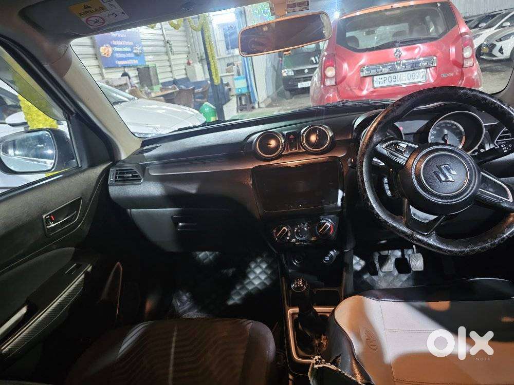 Maruti Suzuki Swift Vxi Optional, 2023, Petrol