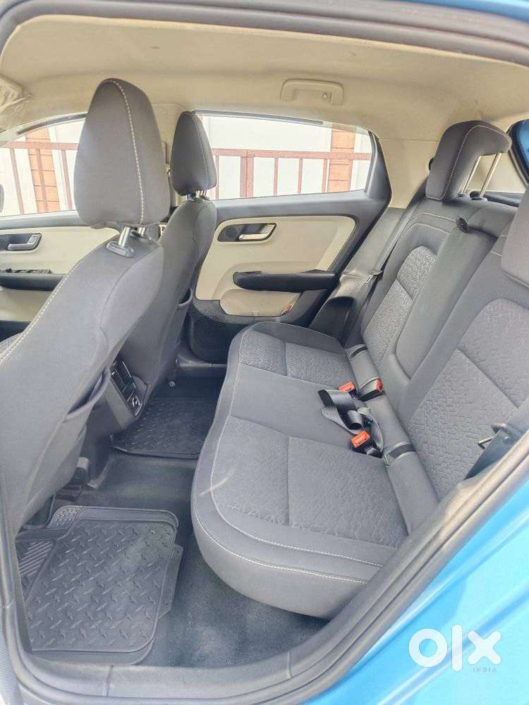 Tata Altroz Xz, 2021, Petrol
