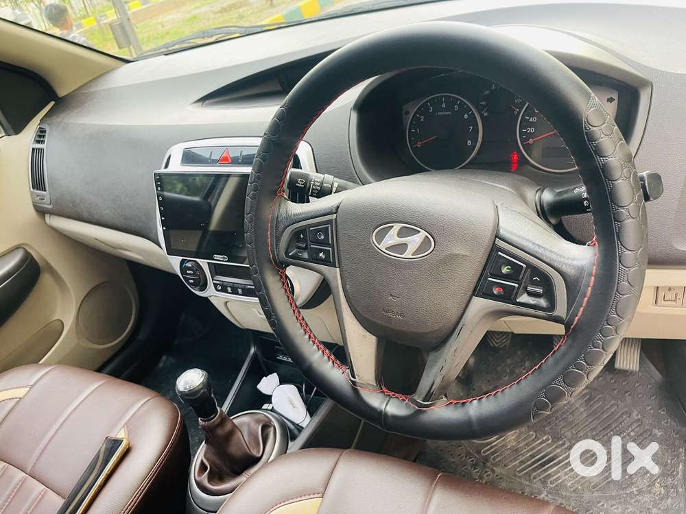 Hyundai I20 Sportz 1.2 Bs-iv, 2013, Petrol
