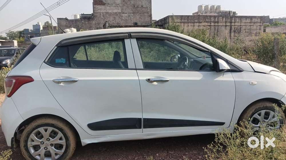 Hyundai Grand I10 Magna 2016 Car