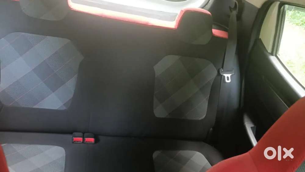 Renault Kwid 2022 Petrol Automatic Top Model Single Hand Used Car.