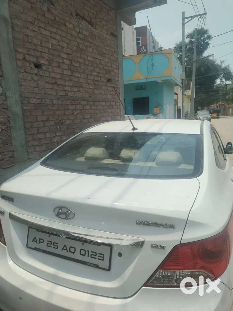 Hyundai Verna 2013 Diesel Well Maintained
