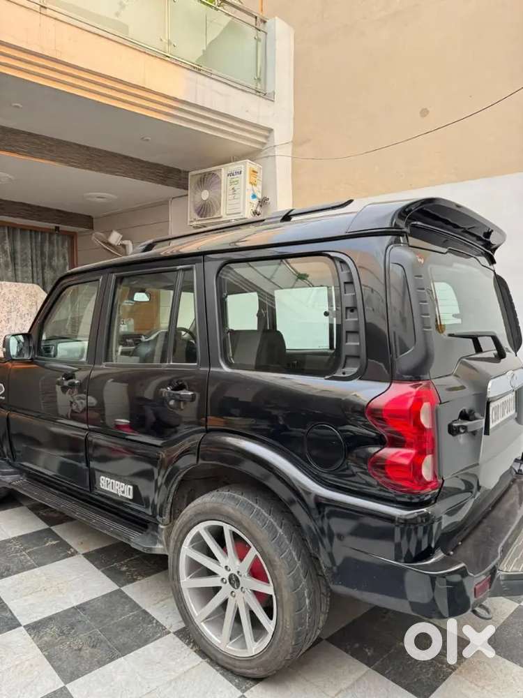 Mahindra Scorpio Classic 2022 Diesel Manual