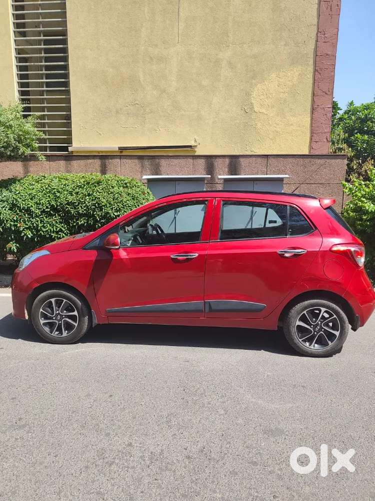 Hyundai Grand I10 2017 Petrol 35000 Km Driven
