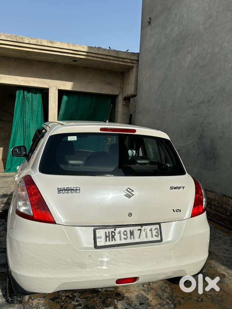 Maruti Suzuki Swift 2017 Diesel 87000 Km Driven