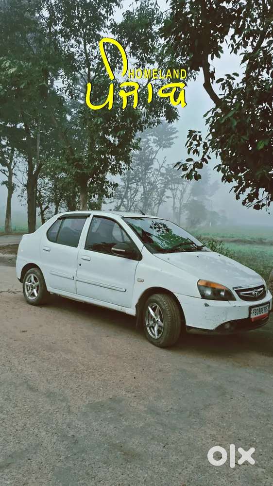 2015 Model  All Features Working Ac Heat Okay Engine Oky New Tyres