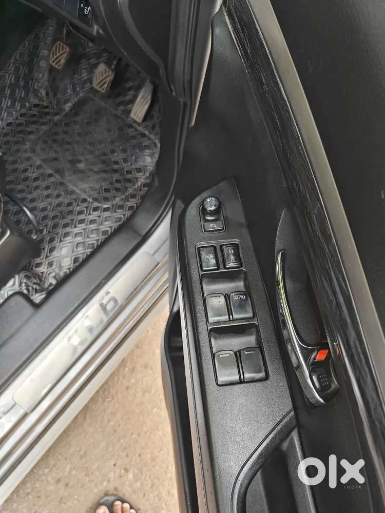Maruti Suzuki Xl6 1.5 Alpha 2020