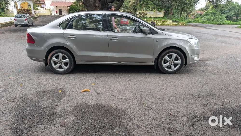 Skoda Rapid 2012 Petrol 110000 Km Driven