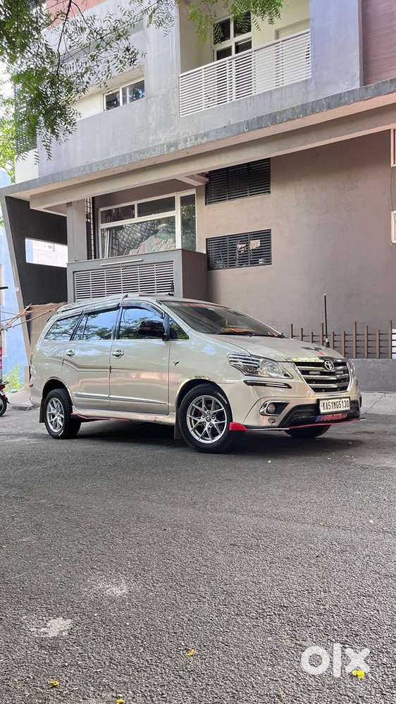 Toyota Innova 2015 Diesel Good Condition Well Maintained