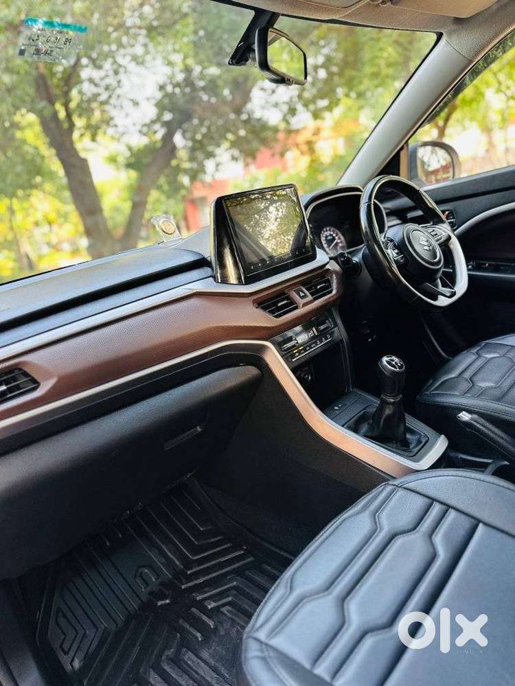 Maruti Suzuki Vitara Brezza Zxi+ Mt, 2022, Petrol