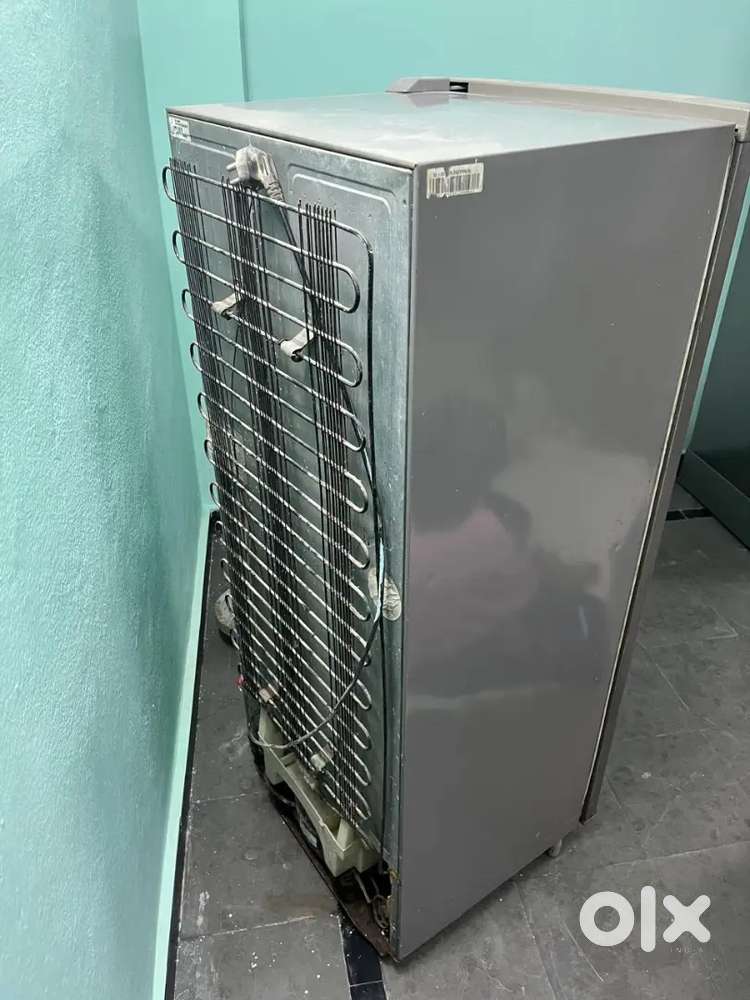 LG fridge  neet condition