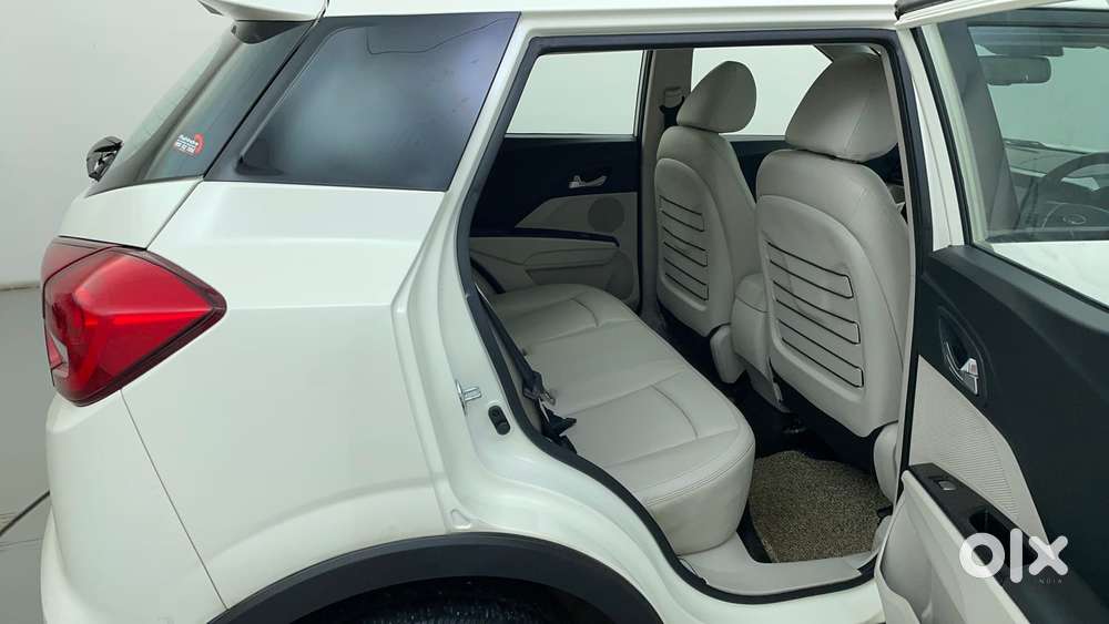 Mahindra Xuv300 W8 (o) 1.5 Diesel Amt, 2021, Diesel