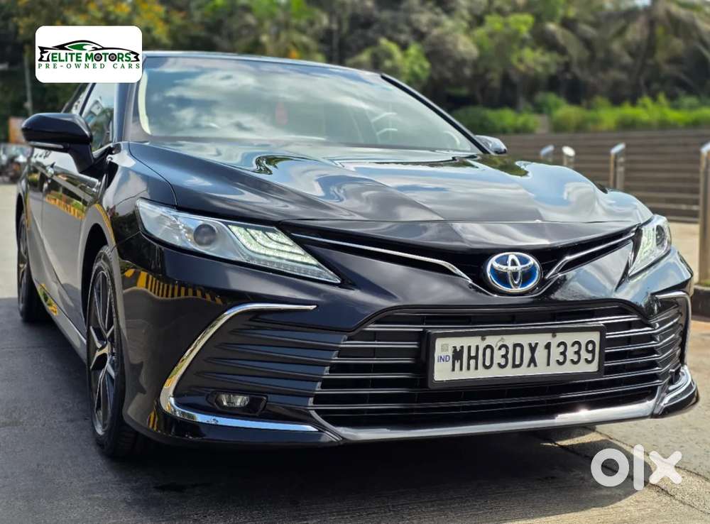 Toyota Camry Hybrid, 2022, Petrol