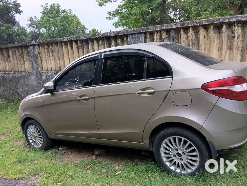 Tata Zest 2015 Petrol 68000 Km Driven