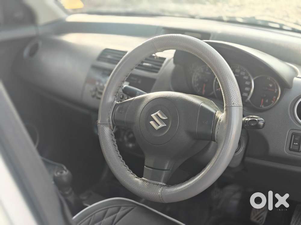 Maruti Suzuki Swift Dzire 1.2 Vxi Bsiv, 2009, Petrol