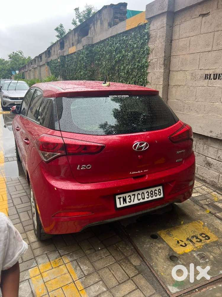 Coimbatore Wellmaintained Hyundai Car I20 Petrol 2016