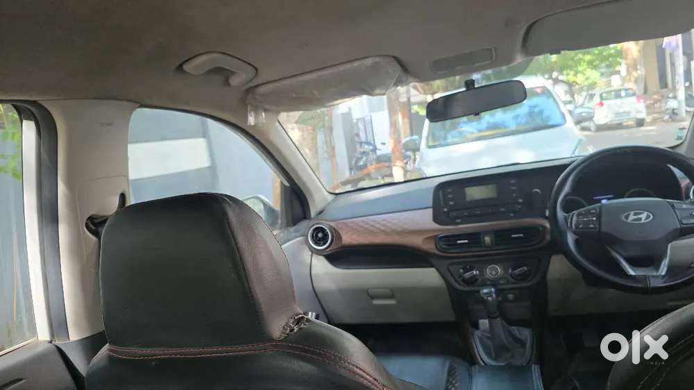 Aura Petrol Cng
