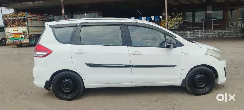 Maruti Suzuki Ertiga Vdi 2013