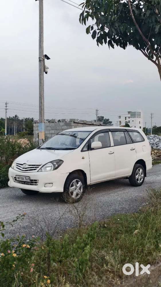 Toyota Innova Diesel 2010 Car