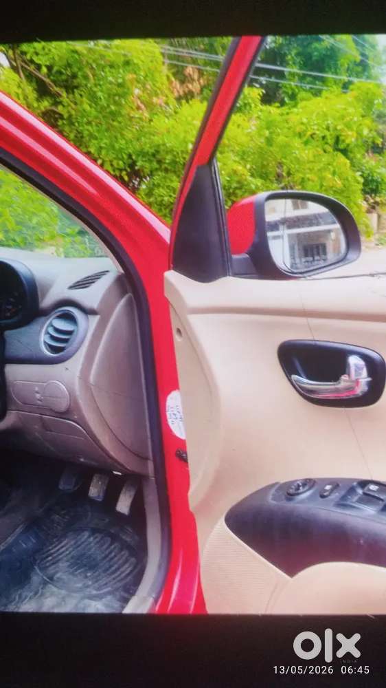Hyundai I10 2012 Petrol 42700 Km Driven