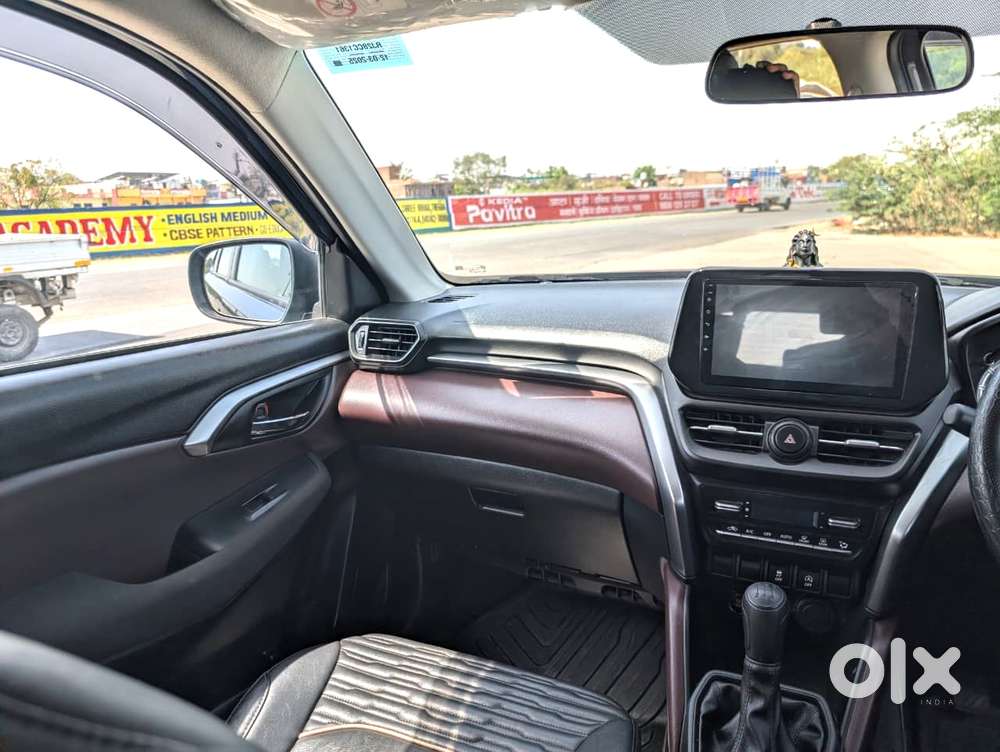 Maruti Suzuki Grand Vitara 1.5 Sigma Smart Hybrid, 2025, Petrol