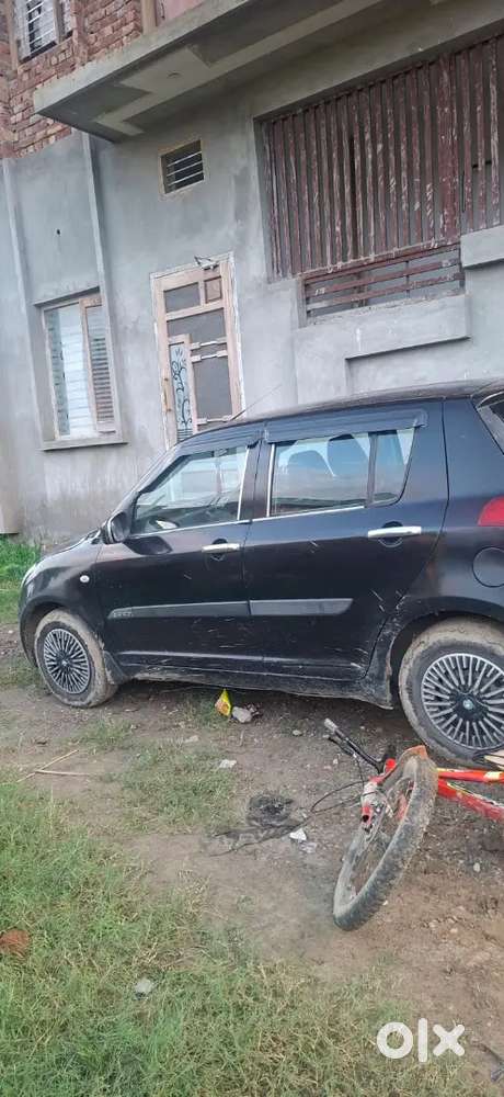 Maruti Suzuki Swift Vxi 2010