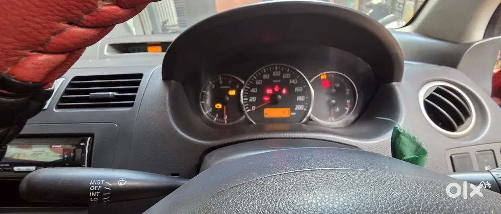 Maruti Suzuki Swift 2010