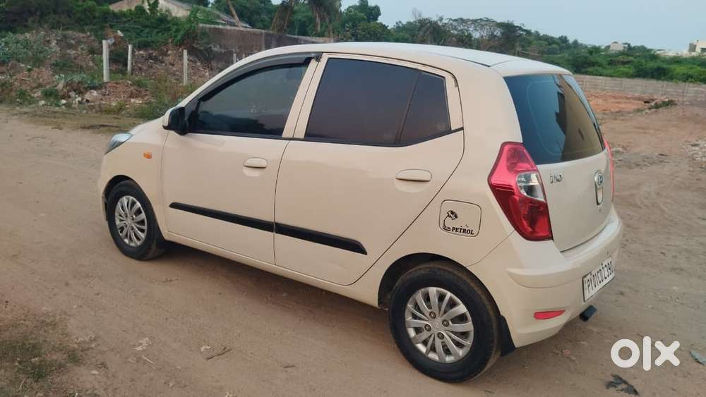 Hyundai I10 Sportz, 2014, Petrol