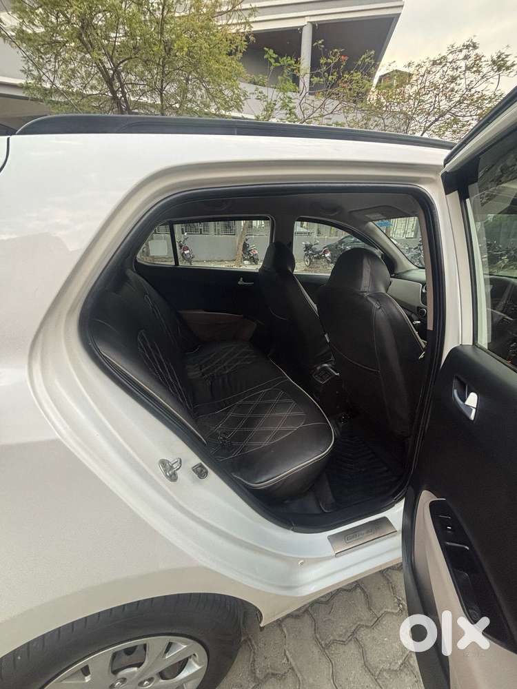 Hyundai Grand I10 Sportz, 2016, Petrol