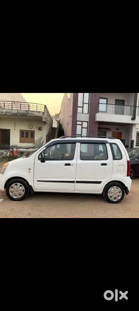 Maruti Suzuki Wagon R Lxi 2010
