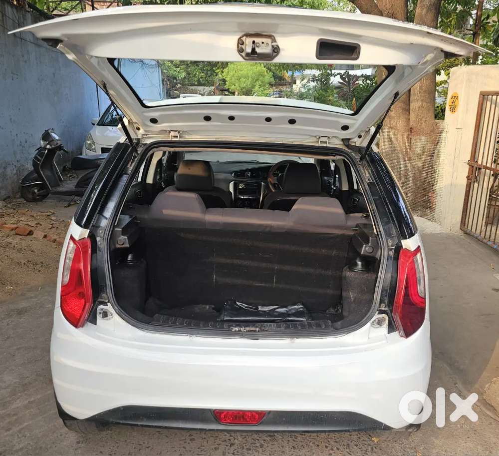 Tata Bolt Xe Revotron 1 1st Owner  Insurance Valid